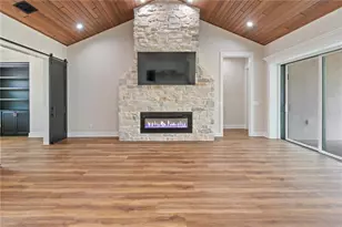 2911 Sand Pine Trail, Frostproof, FL 33843 - Photo 9