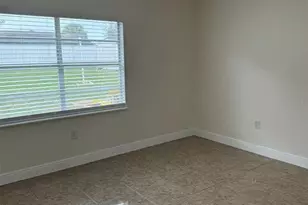 2864 Trenton Ln, Deltona, FL 32738 - Photo 15