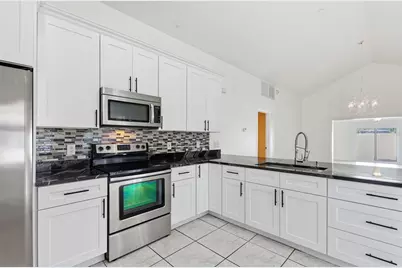 319 Plumwood Circle, Kissimmee, FL 34743 - Photo 7