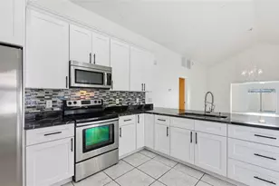 319 Plumwood Cir, Kissimmee, FL 34743 - Photo 7