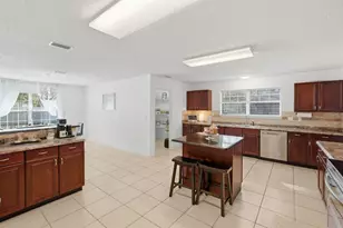 6 Reybury Ln, Palm Coast, FL 32164 - Photo 23