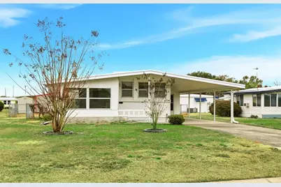 1125 Elkhart Circle, Tavares, FL 32778 - Photo 1