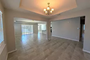 1073 Montgomery Bell Rd, Wesley Chapel, FL 33543 - Photo 3