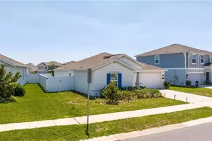 6935 Dilly Lake Ave, Groveland, FL 34736 - Photo 29