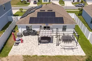 6935 Dilly Lake Ave, Groveland, FL 34736 - Photo 3