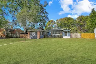 2106 Cordova Dr, Sanford, FL 32771 - Photo 3