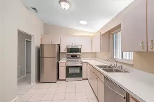 17952 SE 107th Ct, Summerfield, FL 34491 - Photo 13