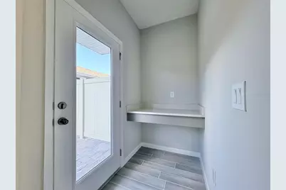 15493 Bay Bridge Street, Winter Garden, FL 34787 - Photo 9