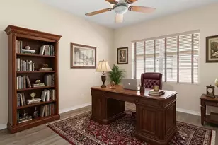 129 Crepe Myrtle Dr, Groveland, FL 34736 - Photo 5