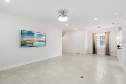 2282 Nuthatch Street, Saint Cloud, FL 34771 - Photo 9