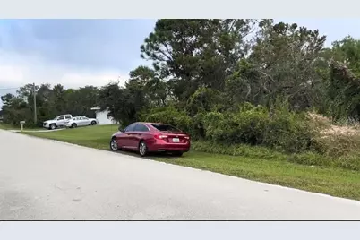 1932 Alan Street, Sebring, FL 33875 - Photo 3