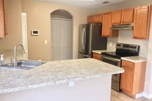 2444 Parsons Pond Cir, Kissimmee, FL 34743 - Photo 5