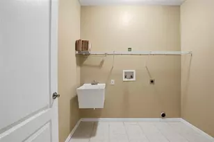 14237 Beauly Cir, Hudson, FL 34667 - Photo 37