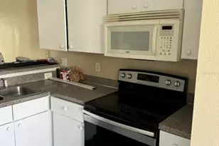 1289 S Beach Cir, Kissimmee, FL 34746 - Photo 15