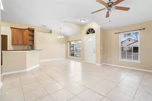 7831 Hidden Hollow Dr, Orlando, FL 32822 - Photo 7