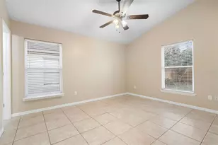 7831 Hidden Hollow Dr, Orlando, FL 32822 - Photo 21
