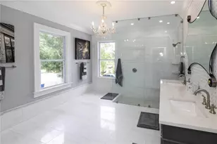 2041 Beach Dr SE, Saint Petersburg, FL 33705 - Photo 23