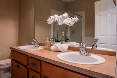 2210 Park Crescent Drive, Land O Lakes, FL 34639 - Photo 17