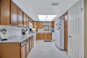 6601 Carden Dr, Orlando, FL 32818 - Photo 13