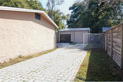 2606 E Crystal Lake Avenue, Orlando, FL 32806 - Photo 23