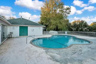 404 Country Ln NE, Winter Haven, FL 33881 - Photo 25