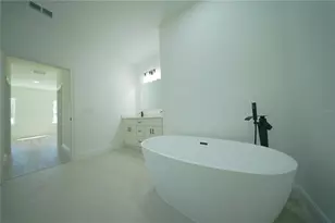 13753 SW 79 Terrace Rd, Ocala, FL 34473 - Photo 9