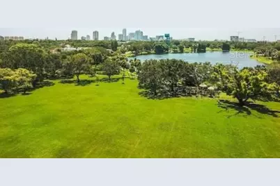 1401 5th Street N, Saint Petersburg, FL 33704 - Photo 25