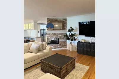 1401 5th Street N, Saint Petersburg, FL 33704 - Photo 9