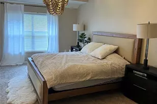 1401 5th St N, Saint Petersburg, FL 33704 - Photo 13