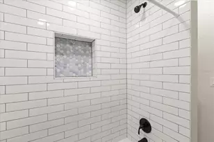 5626 Aileen Dr, Orlando, FL 32839 - Photo 9