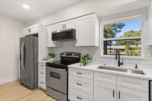 5626 Aileen Dr, Orlando, FL 32839 - Photo 11