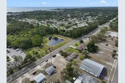1720 S Deleon Avenue, Titusville, FL 32780 - Photo 15