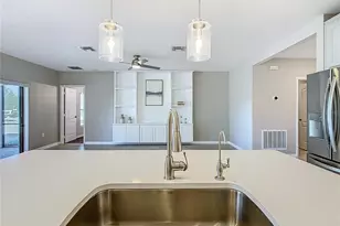 5318 Pavia Dr, Saint Cloud, FL 34771 - Photo 5