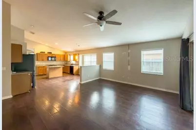 925 Maple Creek Drive, Orlando, FL 32828 - Photo 13