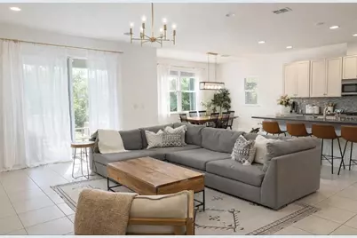 8205 Bayliss Court, Orlando, FL 32825 - Photo 3