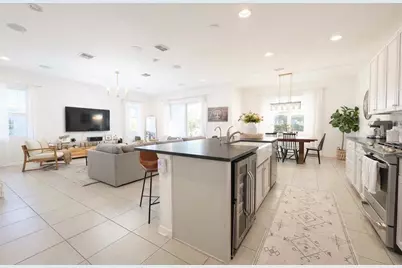 8205 Bayliss Court, Orlando, FL 32825 - Photo 9