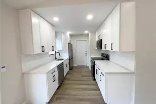 4864 Lake Shore Dr, Saint Cloud, FL 34772 - Photo 11