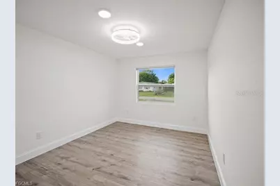 21512 Kenyon Avenue, Port Charlotte, FL 33952 - Photo 7