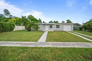 21512 Kenyon Ave, Port Charlotte, FL 33952 - Photo 1