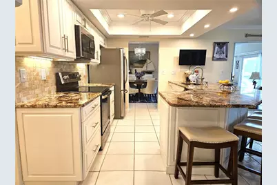 1706 S Lakeside Court, Venice, FL 34293 - Photo 11