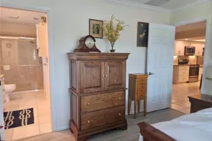 1706 S Lakeside Ct, Venice, FL 34293 - Photo 43