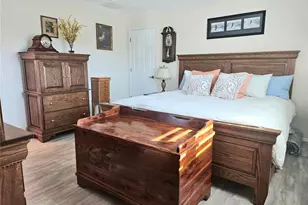 1706 S Lakeside Ct, Venice, FL 34293 - Photo 41