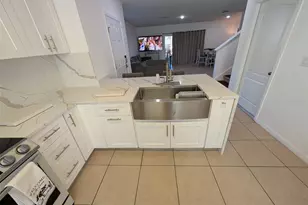 273 Arbor Lakes Dr, Davenport, FL 33896 - Photo 11