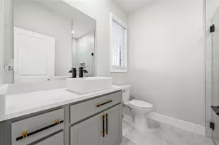 5663 W Central Ave, Orlando, FL 32811 - Photo 35