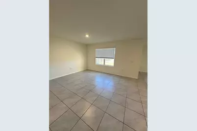 30915 Penny Surf Loop, Wesley Chapel, FL 33545 - Photo 3