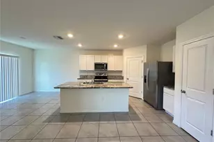 30915 Penny Surf Loop, Wesley Chapel, FL 33545 - Photo 5