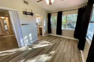 301 Avenue E, Chuluota, FL 32766 - Photo 17