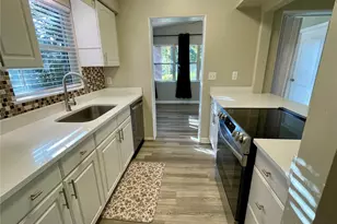 301 Avenue E, Chuluota, FL 32766 - Photo 13