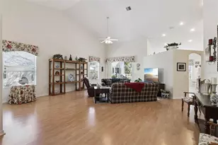 295 Marsh Landing Cir, Debary, FL 32713 - Photo 11