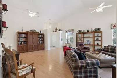 295 Marsh Landing Circle #30, Debary, FL 32713 - Photo 13